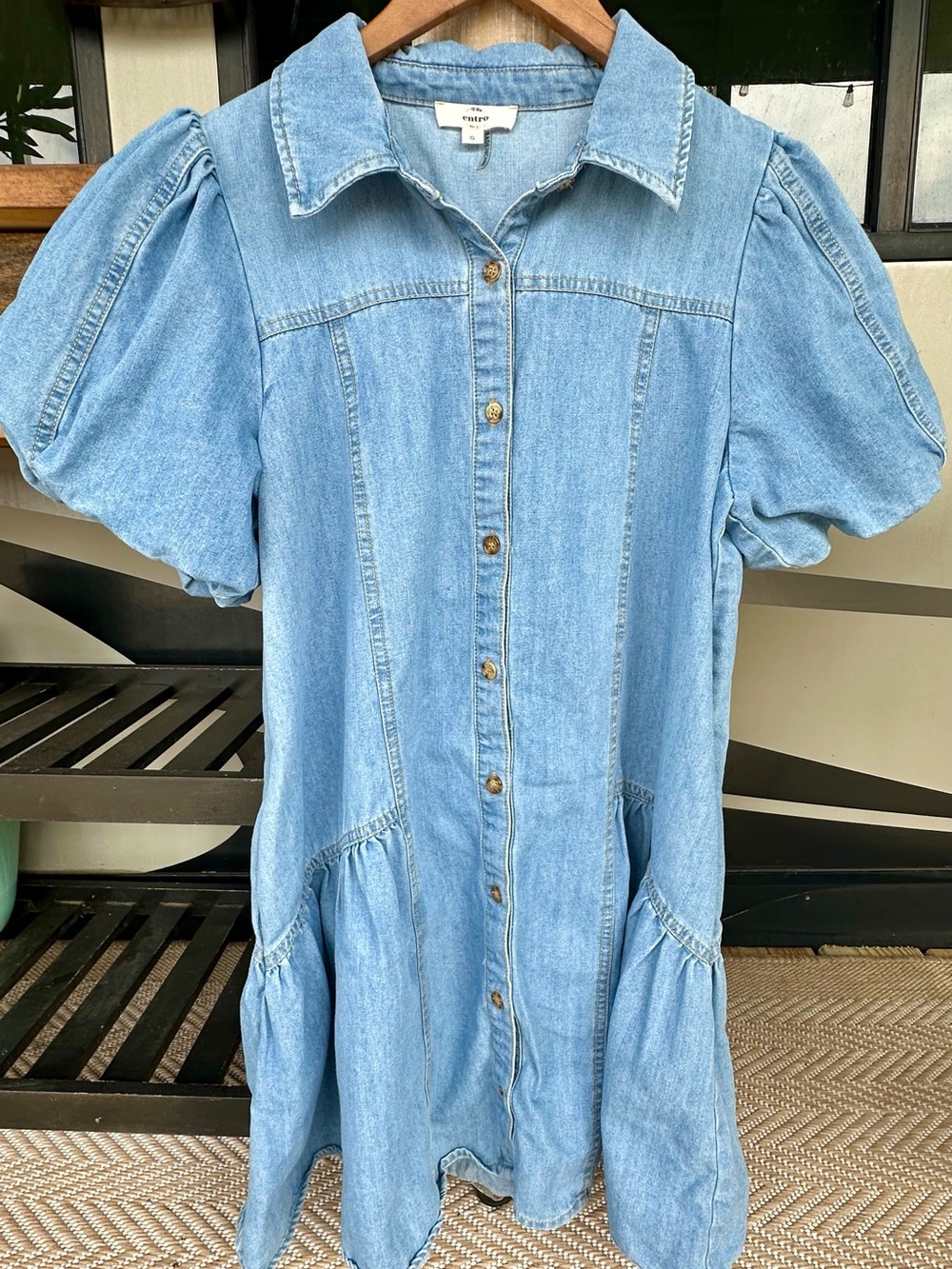 entro Light Blue Denim Puff Sleeve Dress